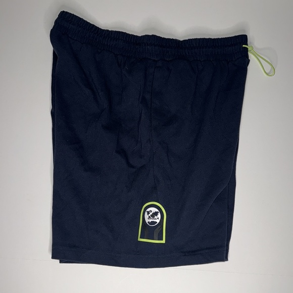 ADIDAS LIGHTWEIGHT AEROREADY GRAPHIC SHORTS RUNNING GYM SPORTS FITNESS MENS NAVY - Picture 10 of 15